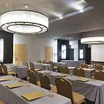 Dorma Coliseum מלון