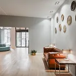 Отель Dorma Coliseum 4*