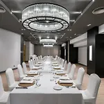 Dorma Coliseum 4*