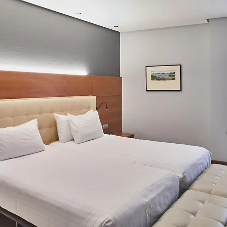 Dorma Coliseum 4* Santander