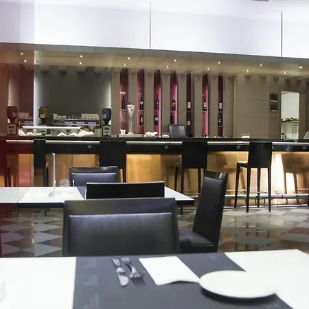 Dorma Coliseum Hotel Santander