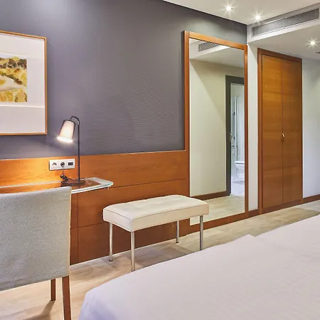 Dorma Coliseum Hotel 4*