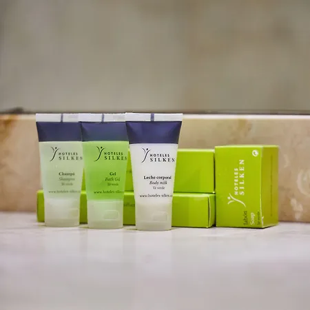 מלון Dorma Coliseum 4*