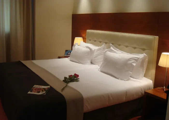 Dorma Coliseum Hotel 4*