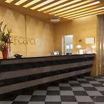 Dorma Coliseum 4*