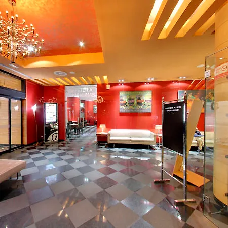 ホテル Dorma Coliseum 4*