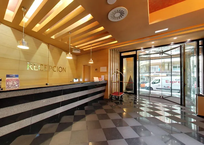 Dorma Coliseum Hotell 4*