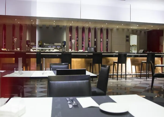 Dorma Coliseum Hotell Santander